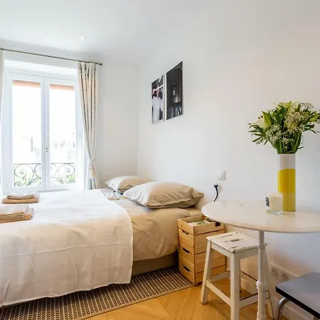 Homestay Cozy With Amazing View Paris